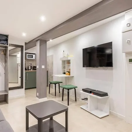 Vieux Apartment